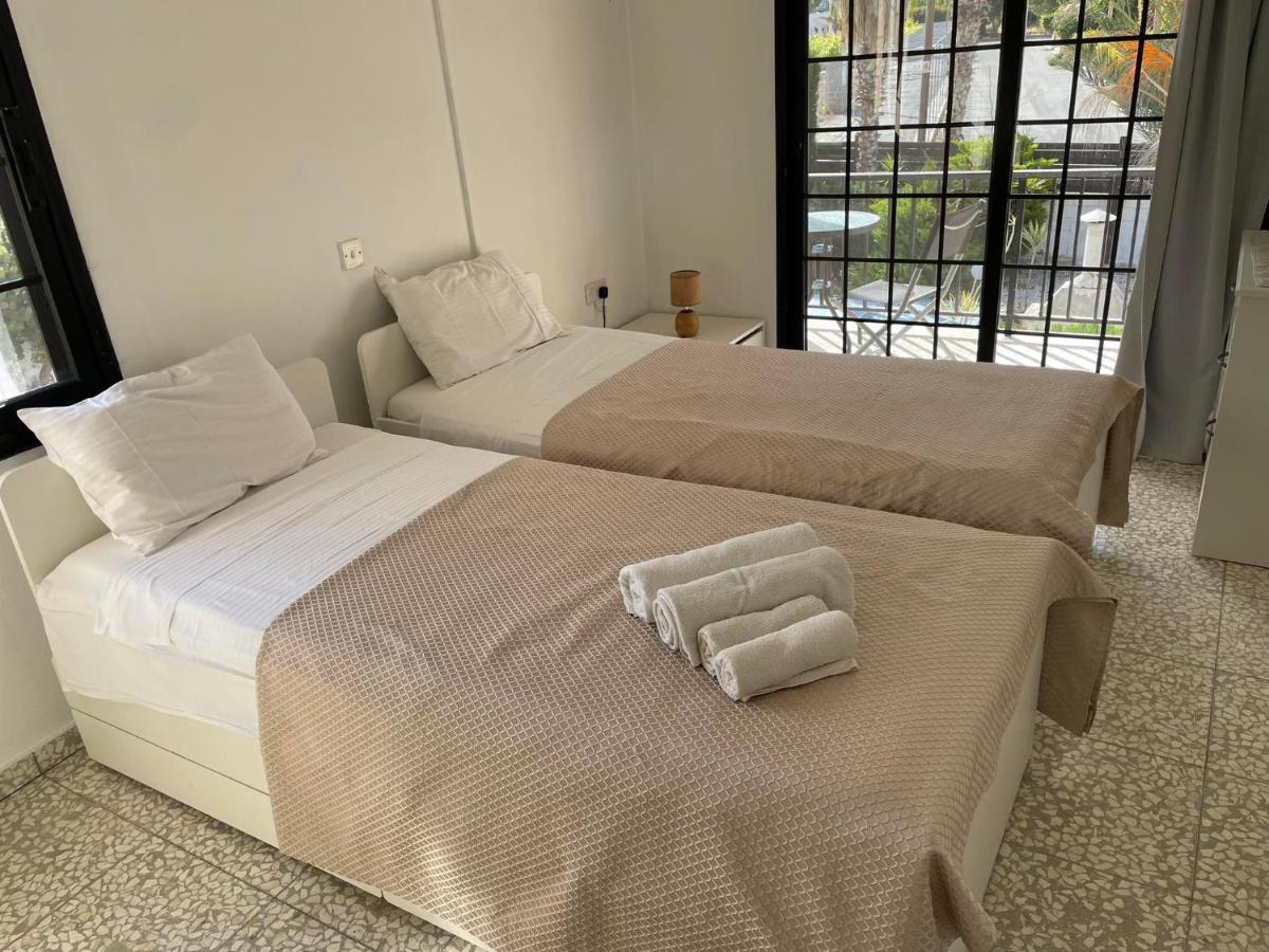 Villa Ocean Stones 1Km From Main Coral Bay Beach بييا المظهر الخارجي الصورة
