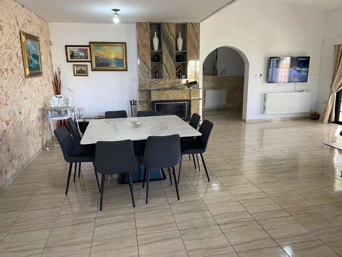 Villa Ocean Stones 1Km From Main Coral Bay Beach بييا المظهر الخارجي الصورة